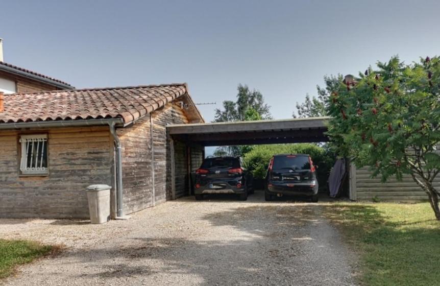 La Roulotte Du Cagire - 4 Pers - Pyrenees Guest House Villeneuve-de-Riviere Exterior photo